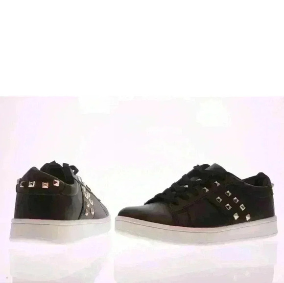 NEW NIB Truffle Collection by Nasty Gal Women's Ava Black Stud Detail Trainer - Picture 4 of 7
